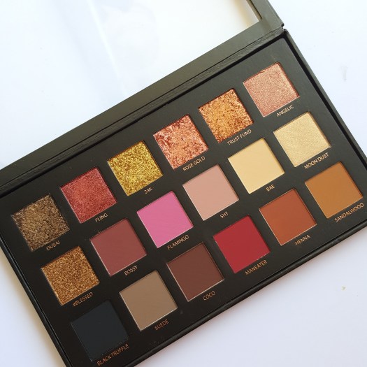 huda beauty textured shadows rose gold eyeshadow palette, eye shadow palette, review, swatches, metallic shadows, matte shadows
