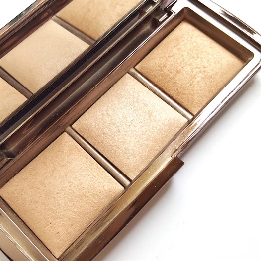 Hourglass Ambient Lighting Palette, highlighter palette, highlighter for mature skin, highlighter for big pores, best highlighter, highlighter for Indian skin tone, highlighter for tan skin tone