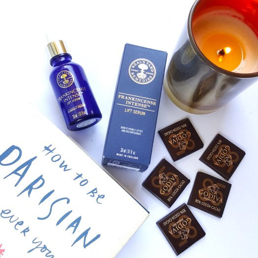 Neal's Yard Remedies Frankincense Intense Serum review, antiageing serum, organic skincare, destress your skin, destress, relax, 